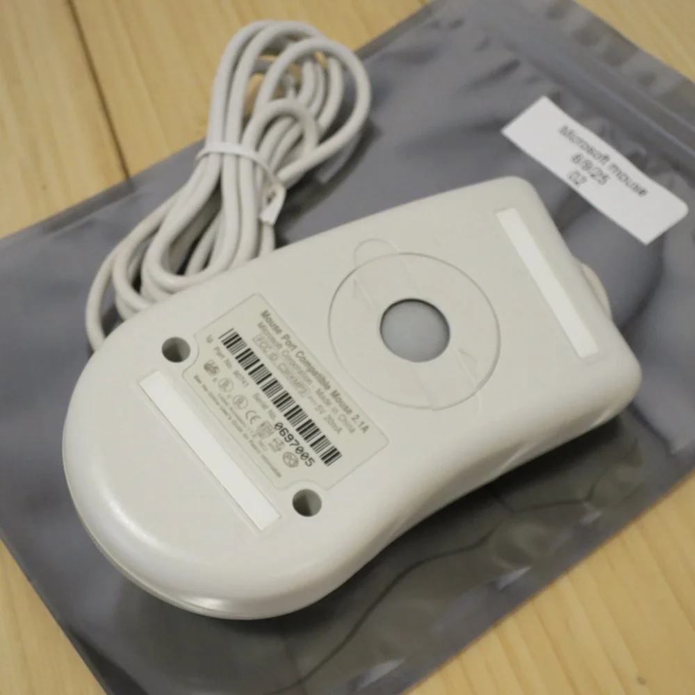 2 Button Microsoft Mouse Port Compatible PS2 Mouse 2.1A PN 90741 -‎ Tested 02